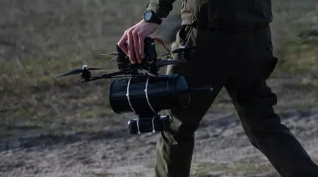 El Ministerio de Defensa de Ucrania realizó una demostración de drones FPV controlados por fibra óptica