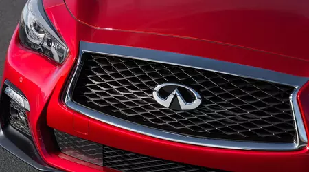 Infiniti se está preparando para un sedán deportivo con una manual en lugar de un coche eléctrico