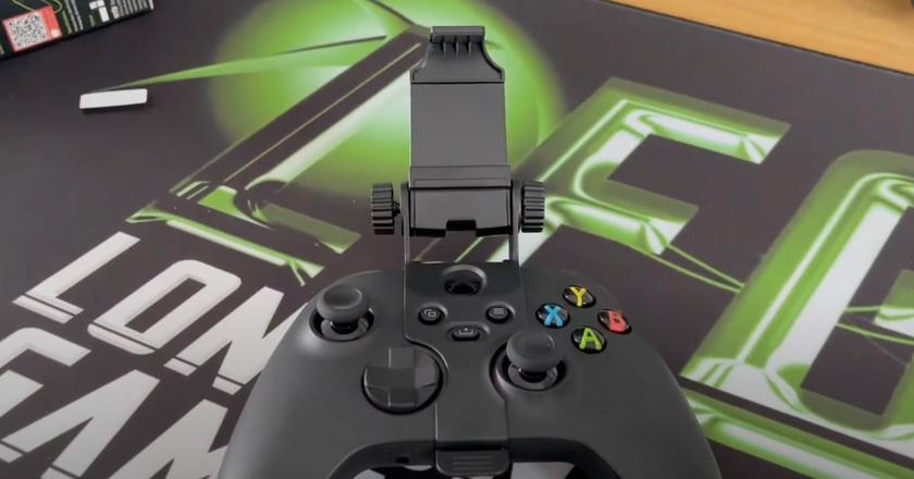 Orzly Xbox Controller Soporte para teléfono
