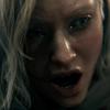 Jugabilidad de Resident Evil 9: Grace explora una casa abandonada