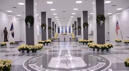 La CIA está desarrollando su propio chatbot para buscar y resumir información de fuentes abiertas