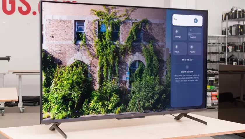 TCL 55" Class 6-Series televisión garaje