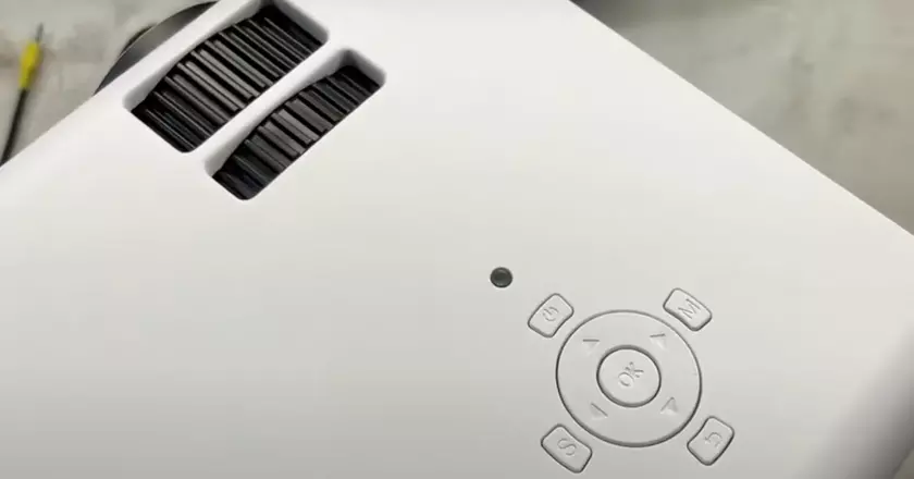 Proyector de exterior YABER V5 por menos de 150 euros
