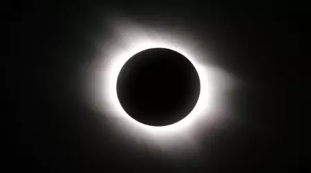 Cómo asegurarse de que las gafas del eclipse son realmente seguras