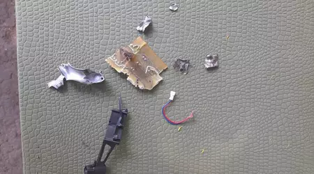 Guardias fronterizos ucranianos destruyeron un dron ruso con un poderoso explosivo