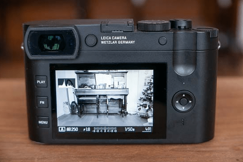 Leica Q2 cámara estilo clásico