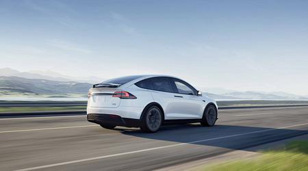 Las acciones de Tesla han alcanzado un mínimo de 17 meses: a los inversores les preocupa que Elon Musk esté muy involucrado en la red social Twitter