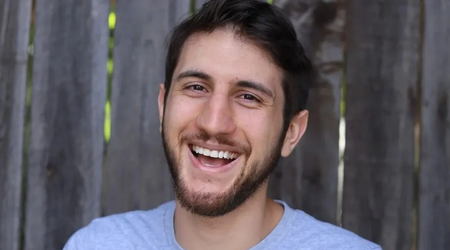 Kevin Afghani es la nueva voz oficial de Mario