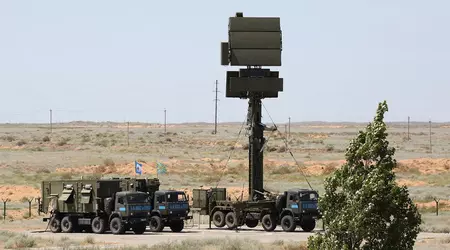 Las fuerzas de defensa ucranianas en Crimea han destruido un raro Podlyot ruso 48Ya6-K1, que se utiliza con los sistemas de defensa antiaérea S-300 y S-400.