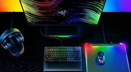 Razer ha presentado la Firefly V2 Pro: una alfombrilla de ratón con iluminación RGB y dos puertos USB por 124 dólares
