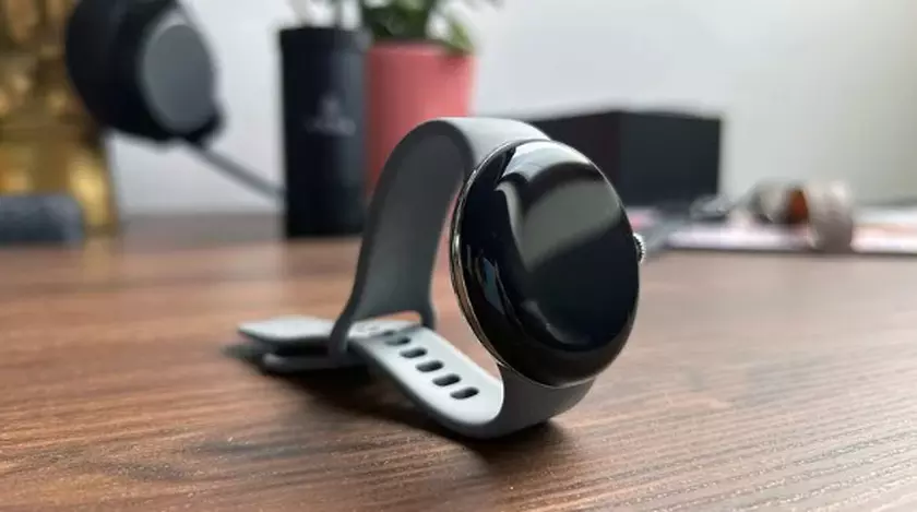 Pixel Watch 4 frente a Galaxy Watch 8
