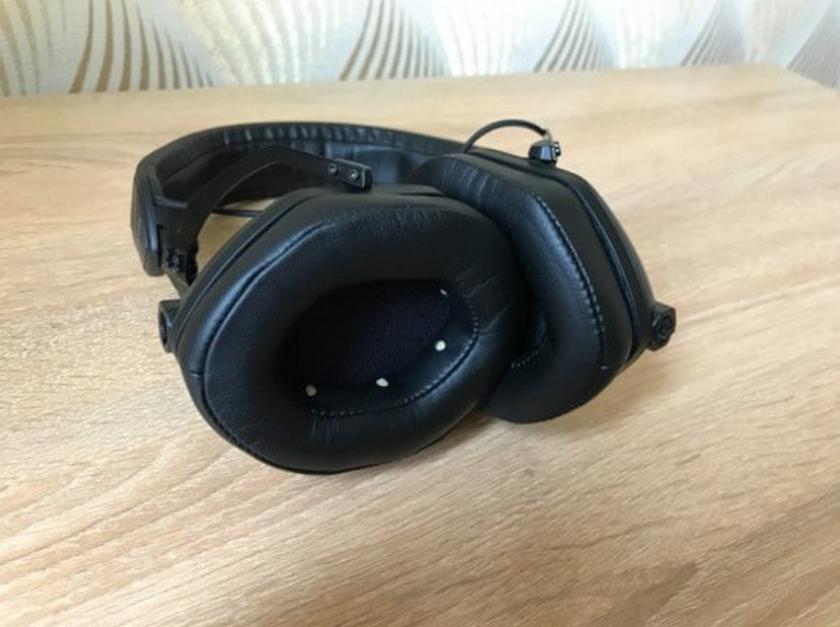 V-MODA Crossfade M-100 cascos con graves