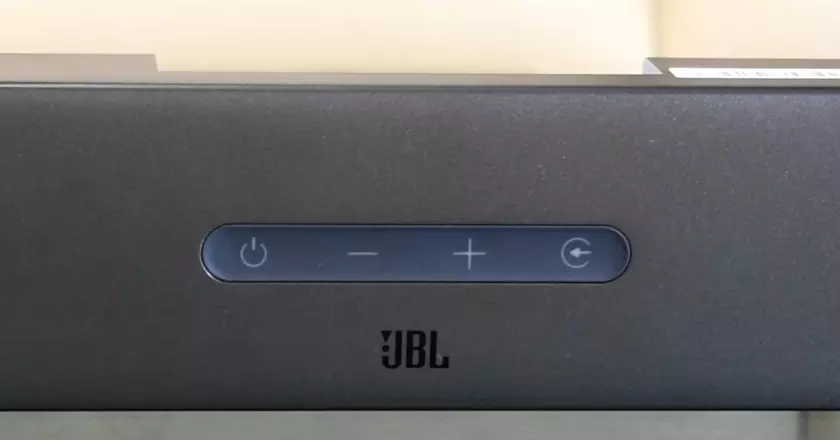 Barra de sonido JBL 2.1 