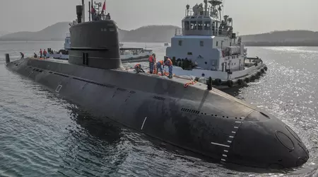 Pakistán recibe el segundo submarino de la clase Hangor, una modificación de un submarino chino 