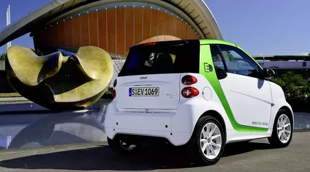 Mercedes-Benz se ha quedado sin baterías para el Smart eléctrico ED3