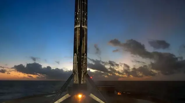 SpaceX lanzó 29 satélites Starlink y ...