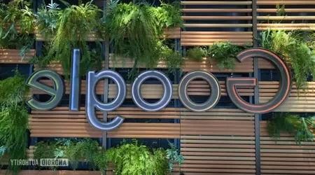 Google Fotos te permite arreglar los selfies reflejados en Android: ya está disponible la nueva función