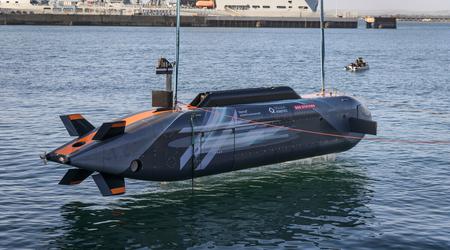  El Reino Unido presenta un submarino autónomo ultra grande