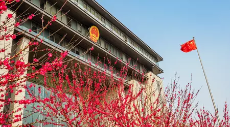 Una red de YouTube prochina utilizó inteligencia artificial para denigrar a EE.UU. - informe