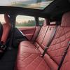 Interior del BMW iX con moderno diseño en miniatura