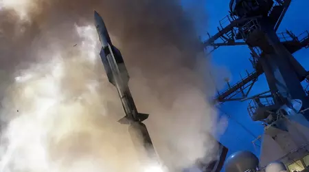 La respuesta iraní al RIM-174 SM-6 ERAM: el USS Dena irá armado con misiles antiaéreos de lanzamiento vertical.