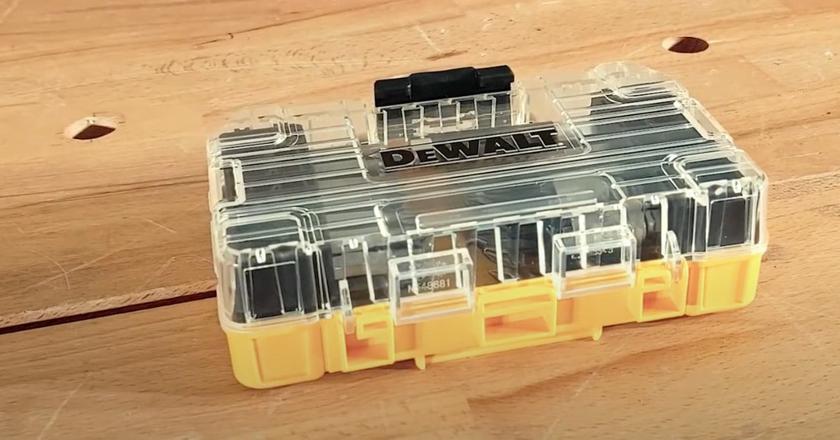 mejor juego de puntas de destornillador DeWalt de 40 piezas