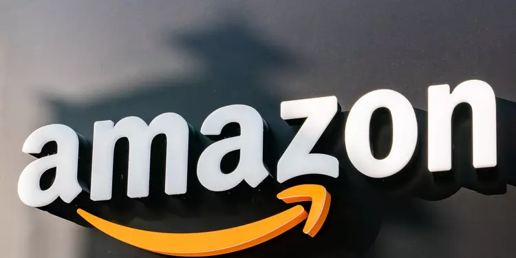 Medios: 30,000 empleados de Amazon perderán ...