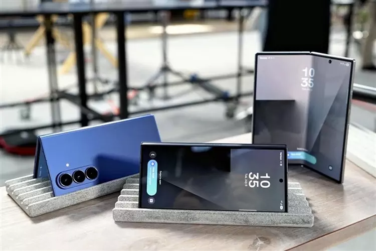 Nuevo teléfono plegable de Samsung: pantalla ...