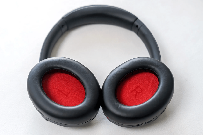 Auriculares 1More SonoFlow para llamadas de trabajo