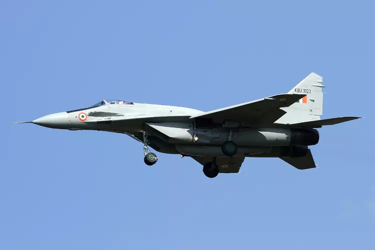 India se "distancia" de Rusia: El ...