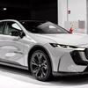 Una pequeña foto de la Mazda EZ-6 Sports Edition - vista frontal