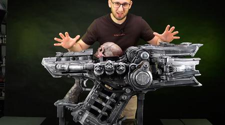 Nunca has visto nada igual: un blogger ha creado un PC brutal en forma del arma Skullcrusher de Doom: Las Edades Oscuras