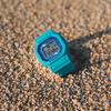 Reloj G-Shock GLXS5610 de mujer con un diseño brillante