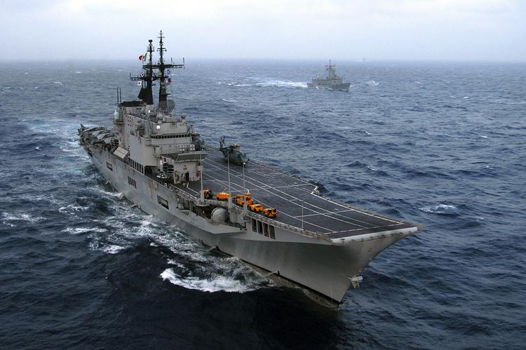 Indonesia quiere comprar el portaaviones italiano ...