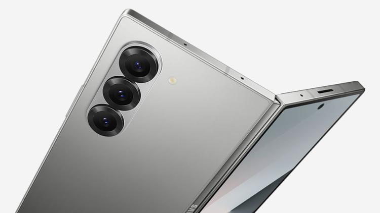 Smartphone triple de Samsung avistado en ...