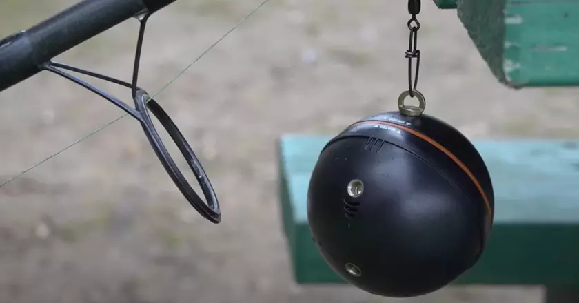 buscador de peces compacto para barcos pequeños Deeper PRO+ Smart Sonar