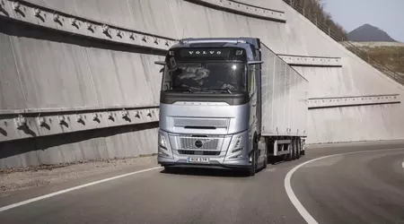 Volvo Trucks presentó el sistema de parada/arranque en camiones por primera vez