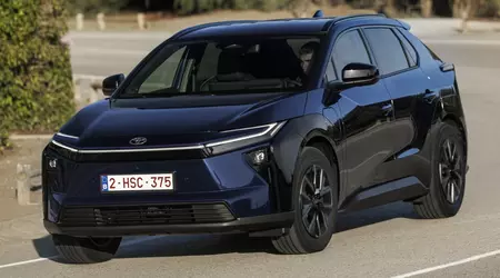Rango extendido y carga acelerada: Toyota presentó el bZ4X actualizado para Europa