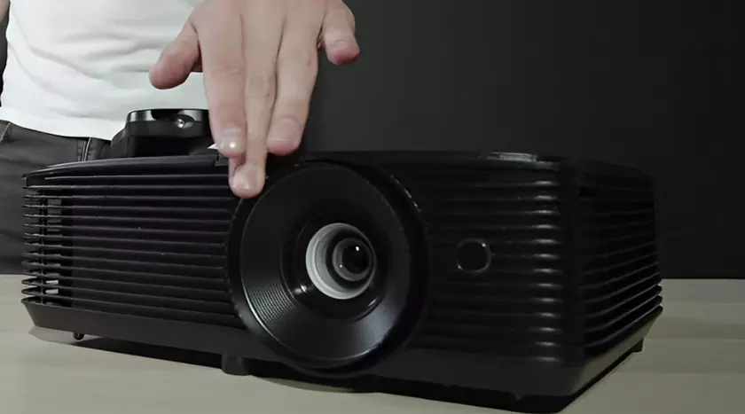 Optoma HD146X proyectores para habitacion