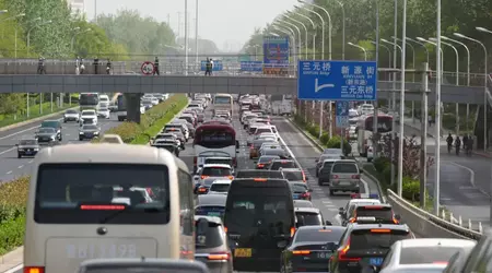 El rival chino de Tesla tiene permiso para desplegar drones en Pekín