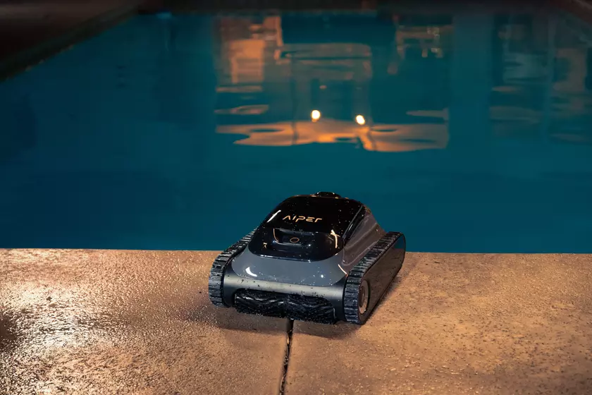 Robot limpiafondos para piscinas AIPER Scuba S1