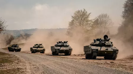 Suecia revela cómo se entrenó a las tripulaciones ucranianas para utilizar los vehículos de combate de infantería CV90