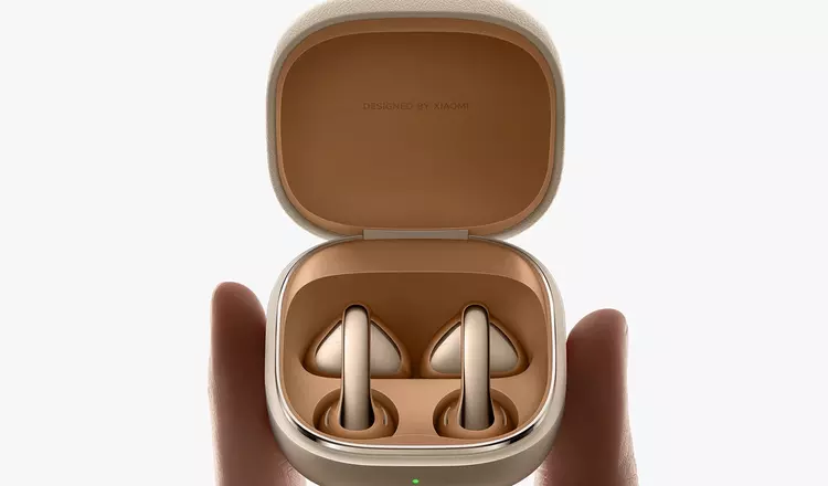 Xiaomi anuncia sus primeros auriculares tipo ...