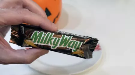 Cuidado. Tu caramelo puede contener... Doom