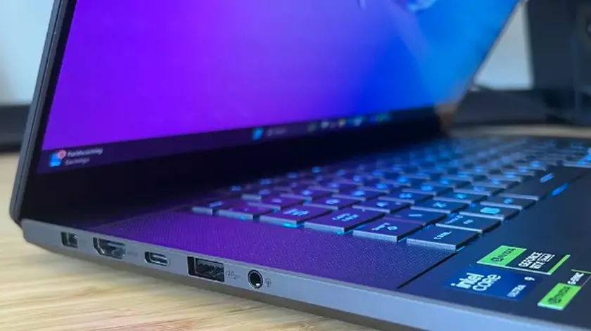 Comparativa ROG Strix G16 vs ROG Zephyrus G16
