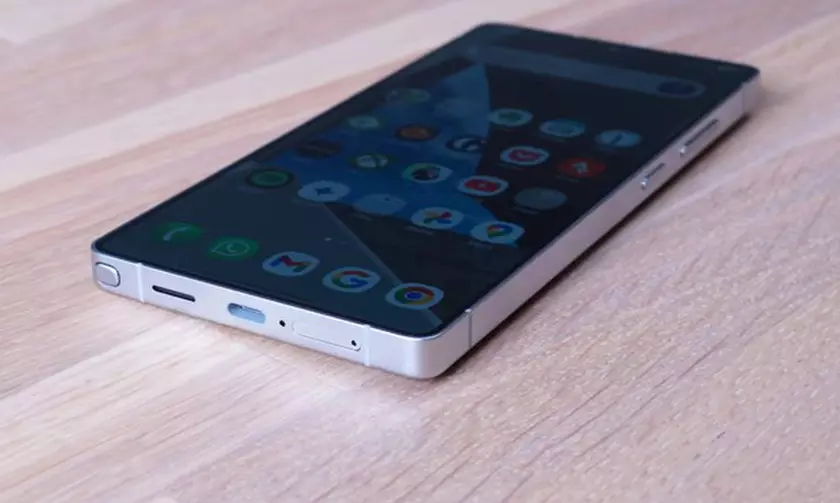 Galaxy S25 Ultra vs iPhone 17 Pro Max
