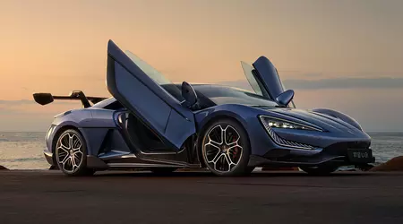 BYD ha desvelado el Yangwang U9: un deportivo eléctrico con 1.300 CV, aceleración hasta 100 km/h en 2,36 segundos y 250.000 dólares de precio.