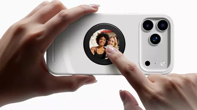 Selfix Case transforma el iPhone 17 ...