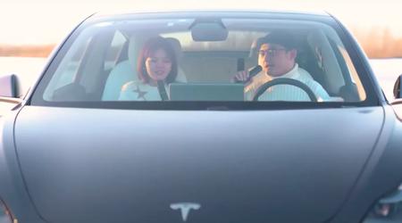 TeslaMic: un micrófono de karaoke en el coche que se convirtió inmediatamente en un éxito de ventas