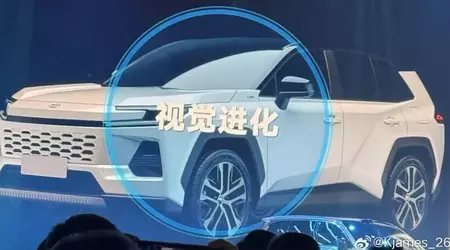 Ha aparecido en Internet una imagen de la próxima generación del Toyota RAV4